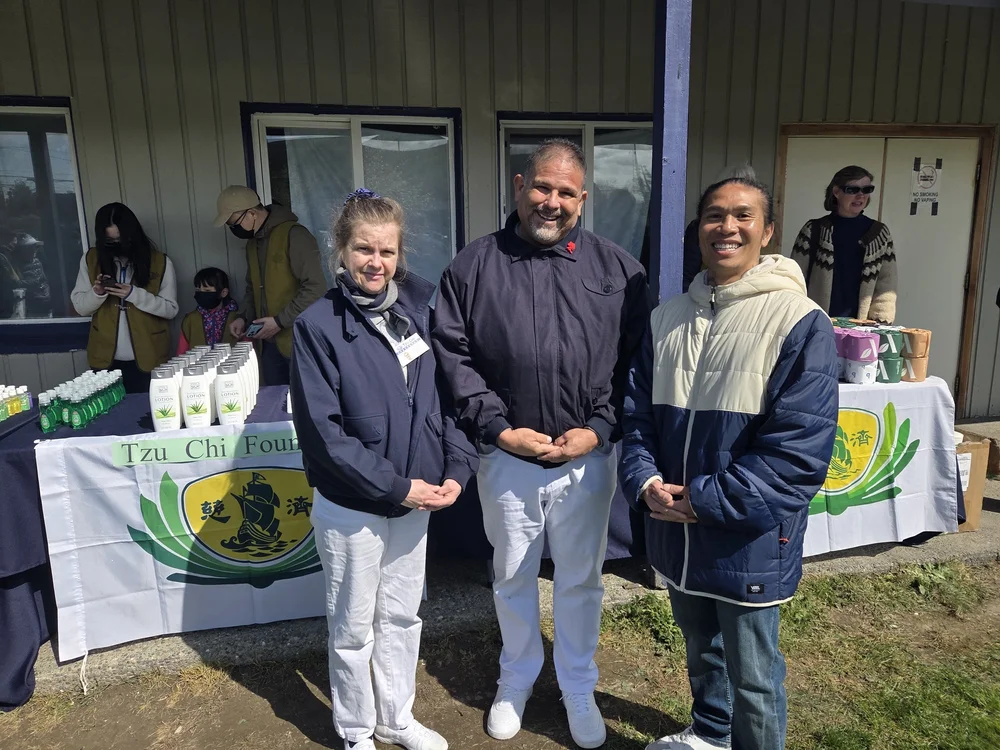 Volunteers serving with West Seattle Interfaith Network